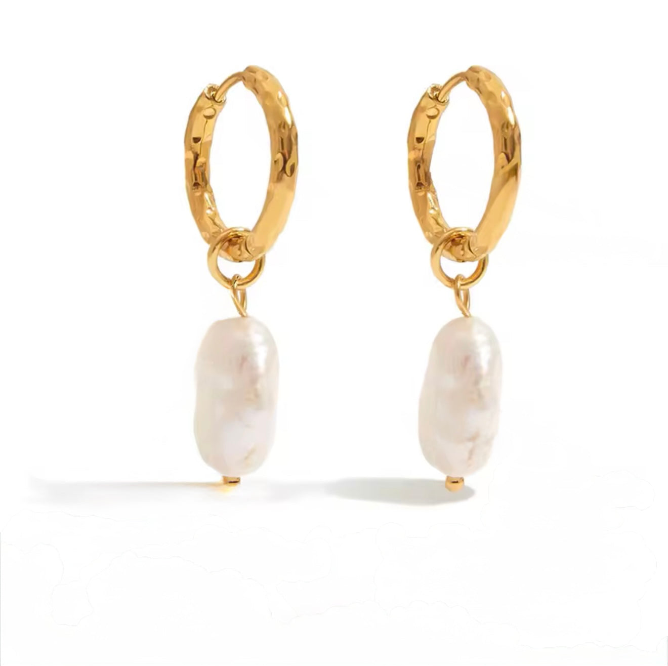 Pearldrop Earrings EMVE Jewels