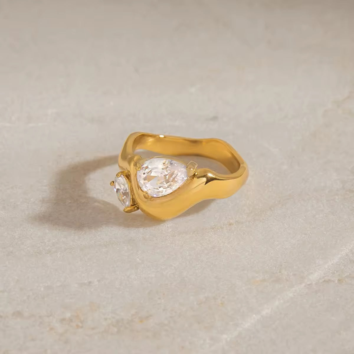 Halo Ring EMVE Jewels