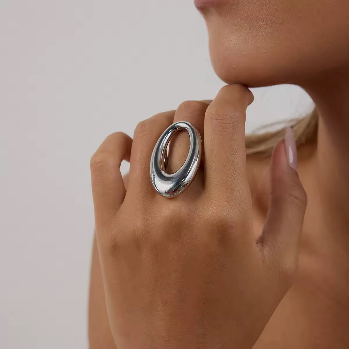 Hollow Statement Ring EMVE Jewels