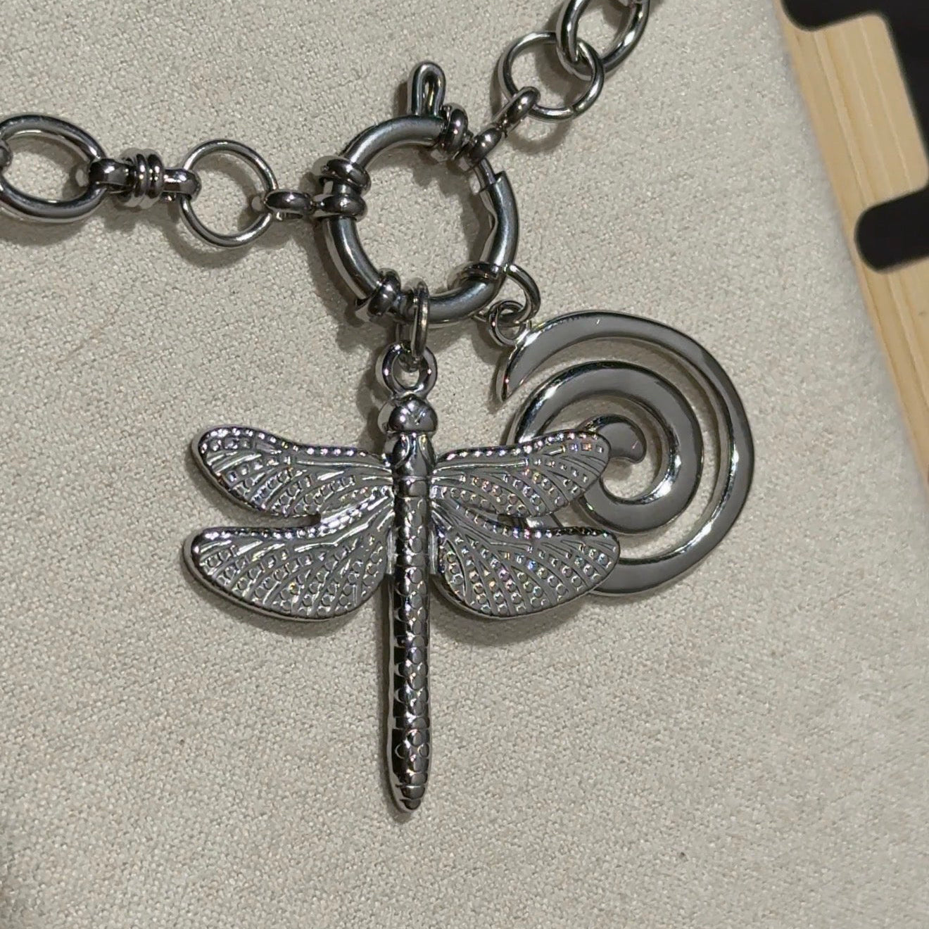 Dragonfly Charm - EmpressVenusJewellery