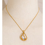 Baroque Simulated Pearls Pendant Necklace EMVE Jewels