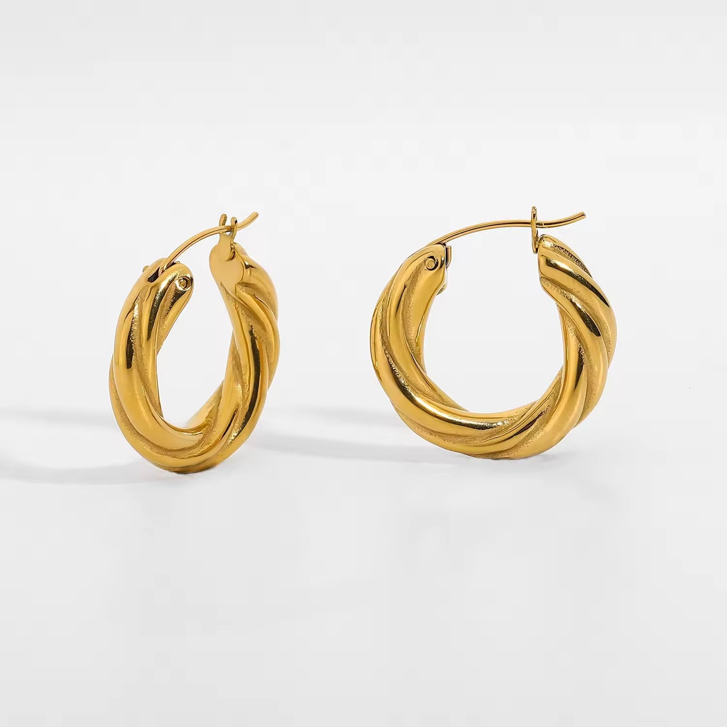Classic Twist Hoop Earrings EMVE Jewels