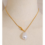 Baroque Simulated Pearl Geometric Pendant Necklace EMVE Jewels